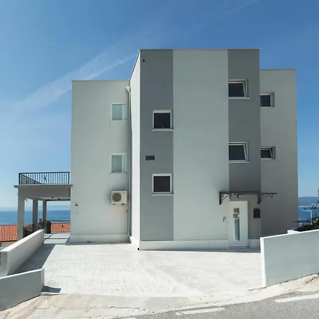 San Kallini Διαμέρισμα Brela